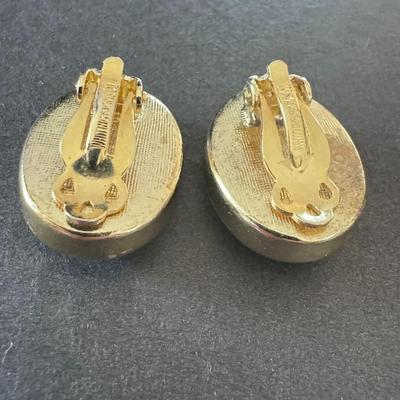 WHITING & DAVIS Cameo Earrings - Signed
