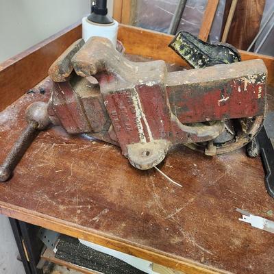 Reed Mfg. Co Erie PA Bench Vise 4.5"