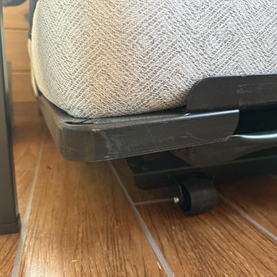 Like new - Twin Trundle Beds