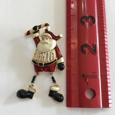 Adorable, vintage, Santa lapel pin brooch