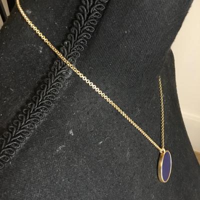 Super cute Lucky brand necklace, gold towns, navy blue