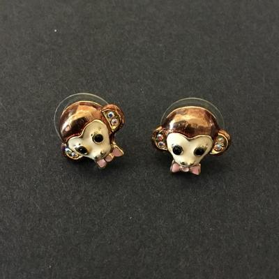 Cute vintage enamel monkey stud earrings