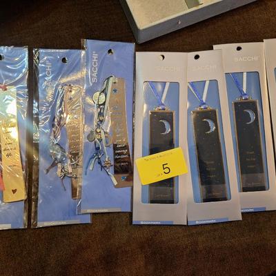Sale Photo Thumbnail #25: bookmarks
