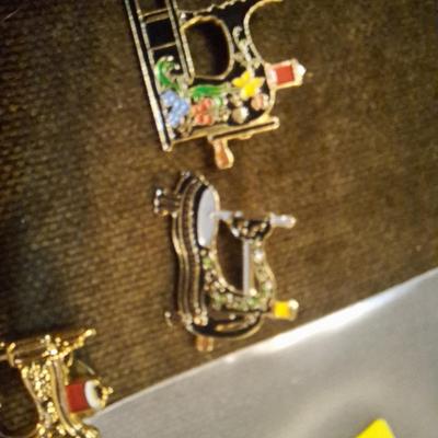 Sale Photo Thumbnail #98: brooches of vintage sewing machines