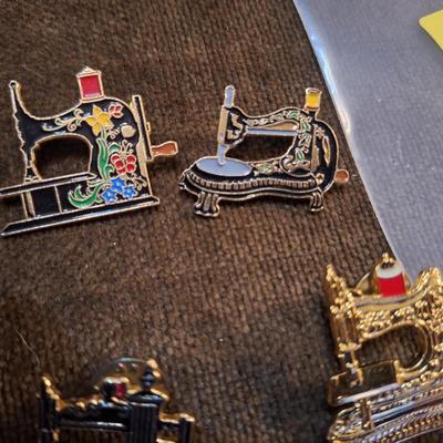 Sale Photo Thumbnail #100: brooches of vintage sewing machines
