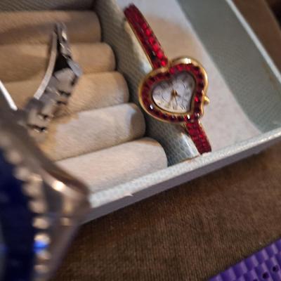 Sale Photo Thumbnail #105: misc watches
