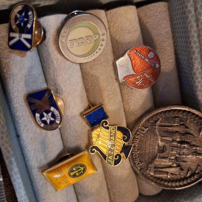 Sale Photo Thumbnail #126: misc pins
