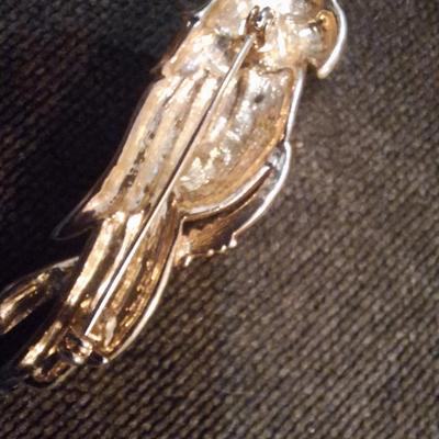 Sale Photo Thumbnail #136: Parrot brooch and charm