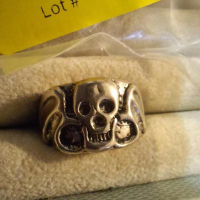 Sale Photo Thumbnail #150: skull design