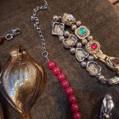 Sale Photo Thumbnail #191: jewelry bundle