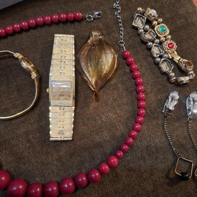 Sale Photo Thumbnail #188: jewelry bundle