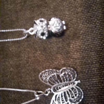 Sale Photo Thumbnail #204: 3 necklaces