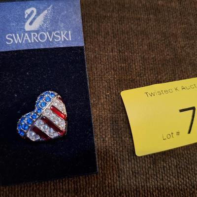 Swarovski heart pin