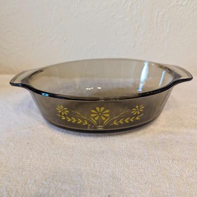 Glassbake Oval Daisy Casserole dish