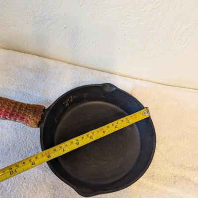 Cast Iron Skillet 8 in