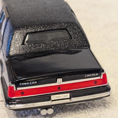 Lincoln Town Car 1996 Limosine