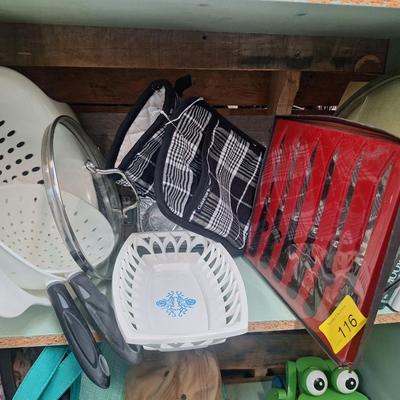 misc kitchen items