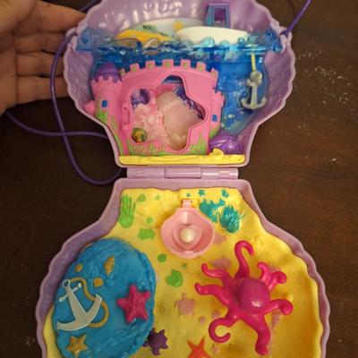 polly pocket purse