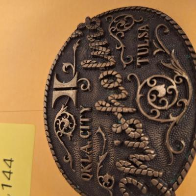belt buckle