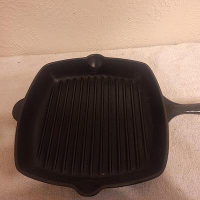 Le Creuset Enameled Cast Iron Square Grill pan