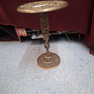 Brass plant stand