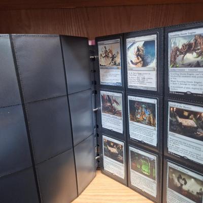 Magic the Gathering- Binder full of cards