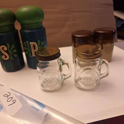 Salt and Pepper shakers