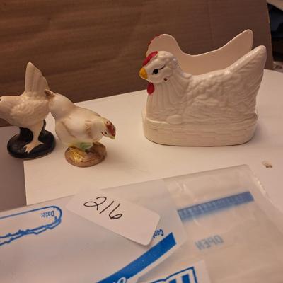 Napkin Holder and Salt and Pepper shakers-chicken