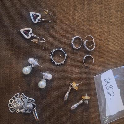 Earrings and toe rings