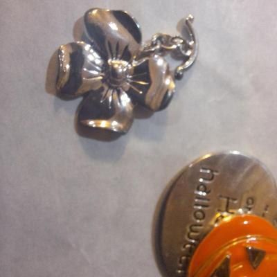 Misc Jewelry bundle and paperclip bookmarkers