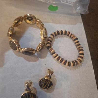 Jewelry bundle