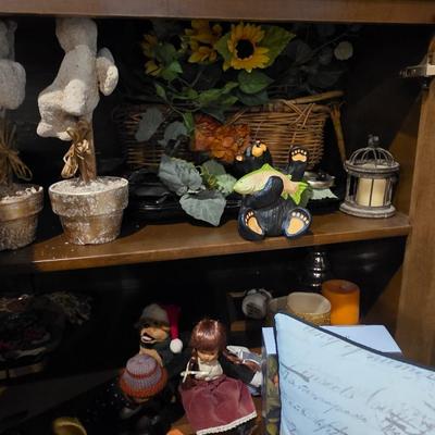 Miscellaneous Tabletop Decor, Holiday Decor and Throw Pillows