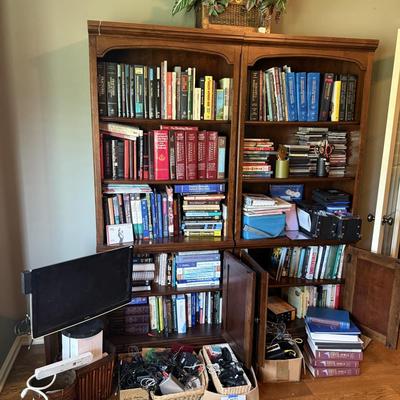 Sale Photo Thumbnail #170: NO CHERRY PICKING or taking ONLY the items you want and leaving the rest! Please arrive with enough time to load. Bring boxes/any tools to assemble /dolly/people to help load/etc.
- Questions? Call Candice at (918)346-2284 or email us