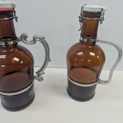 2 - Muster Geschutzt 2 Liter Brown Glass Aluminum Handled Beer Growler Bottles Craft Brewed Bliss Culpepper Cheese Co. Virginia