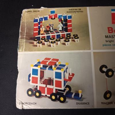 TUPPERWARE TOYS "BUILD-O-FUN MASTER BUILDER SET"
