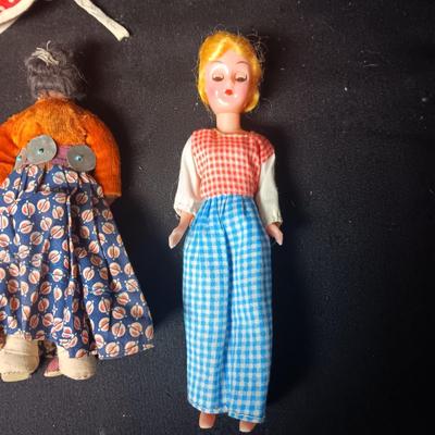 3 VINTAGE 6" DOLLS