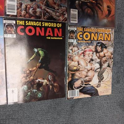 8 CONAN COMIC BOOKS