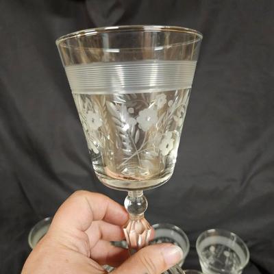 Set of 8 Vintage Libbey Rock Sharpe Crystal Caprice Wine Glasses