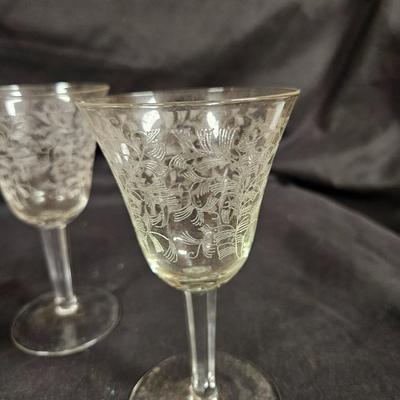 Set of 4 Fostoria-Style Small Wine Glasses