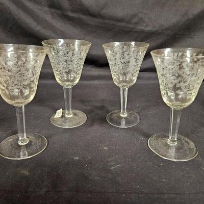 Set of 4 Fostoria-Style Small Wine Glasses