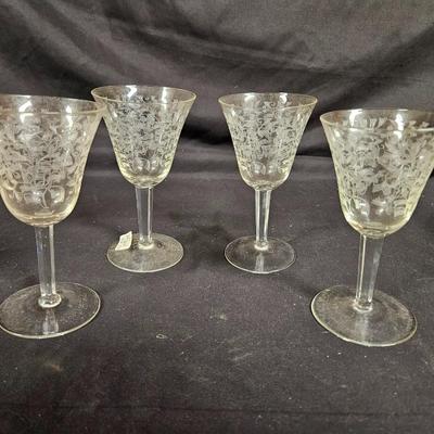Set of 4 Fostoria-Style Small Wine Glasses