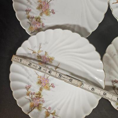 Set of 4 Limoges Style Porcelain Plates