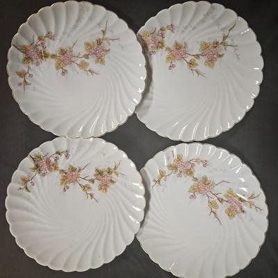Set of 4 Limoges Style Porcelain Plates