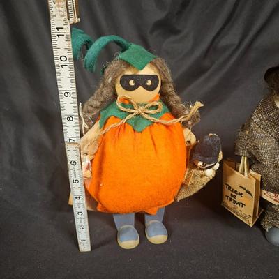 Lot of 2 Vintage Lizzie High Halloween Dolls