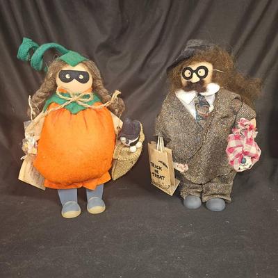 Lot of 2 Vintage Lizzie High Halloween Dolls