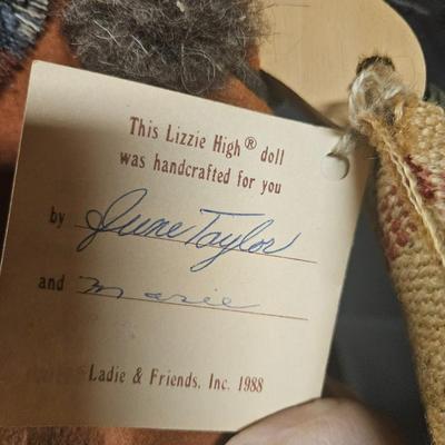 Lot of 2 Vintage Lizzie High Thanksgiving and Halloween Dolls