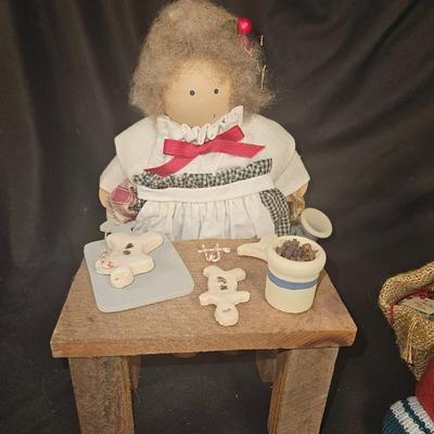 Lot of 2 Vintage Lizzie High Christmas Santa & Mrs. Clause Dolls