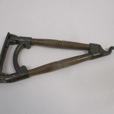 Vintage Brass & Wood Nautical Compass Swivel Hook Hanger