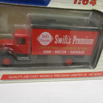 Swift's Premium Delivery Truck & Train Cars