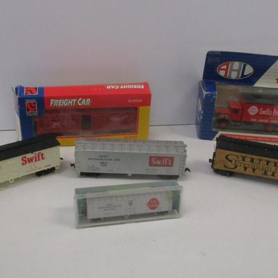 Swift's Premium Delivery Truck & Train Cars